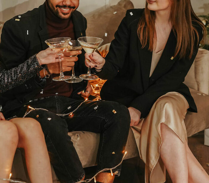 “They Think It’s A Cheat Code”: 30 Women Reveal Their Creepiest Experiences With ‘Nice Guys’ “They Think It’s A Cheat Code”: 30 Women Reveal Their Creepiest Experiences With ‘Nice Guys’