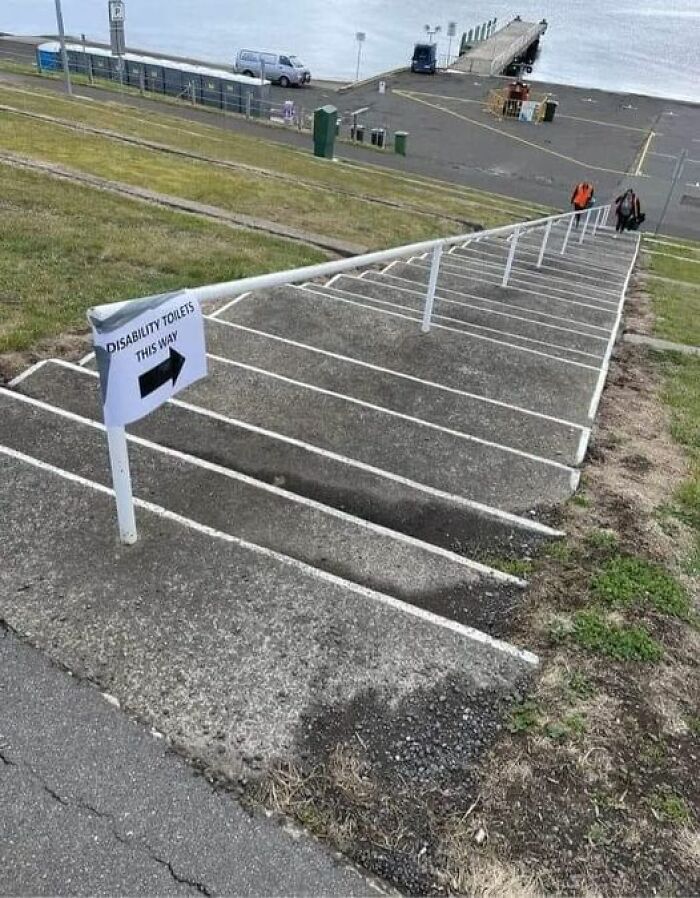 “You Had One Job”: This Online Group Shares The Funniest Examples Of Failing (50 Pics) “You Had One Job”: This Online Group Shares The Funniest Examples Of Failing (50 Pics)