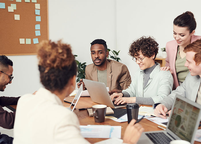 Boss Tells Employee They Won’t Be Promoted, Regrets It After They Stop Doing Extra Boss Tells Employee They Won’t Be Promoted, Regrets It After They Stop Doing Extra
