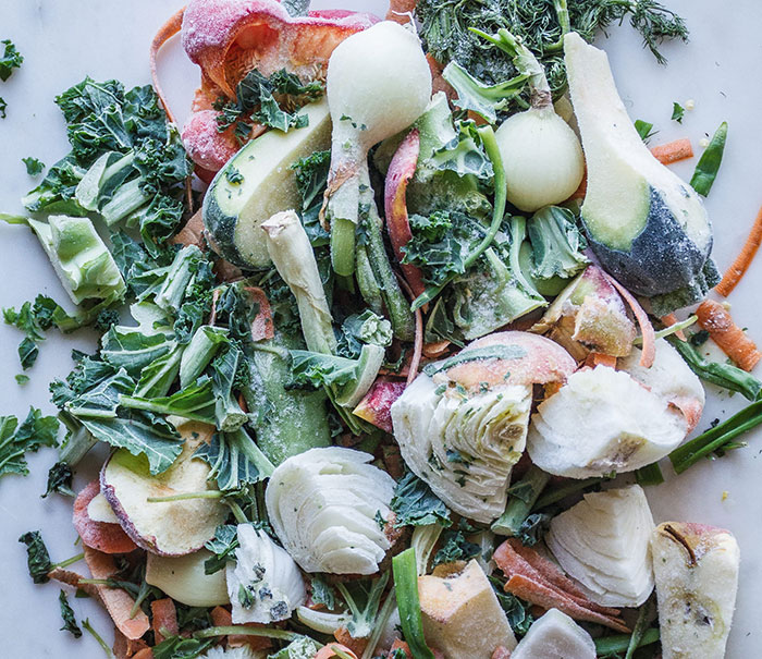 What Is Composting And How To Do It (In Simple Terms) What Is Composting And How To Do It (In Simple Terms)