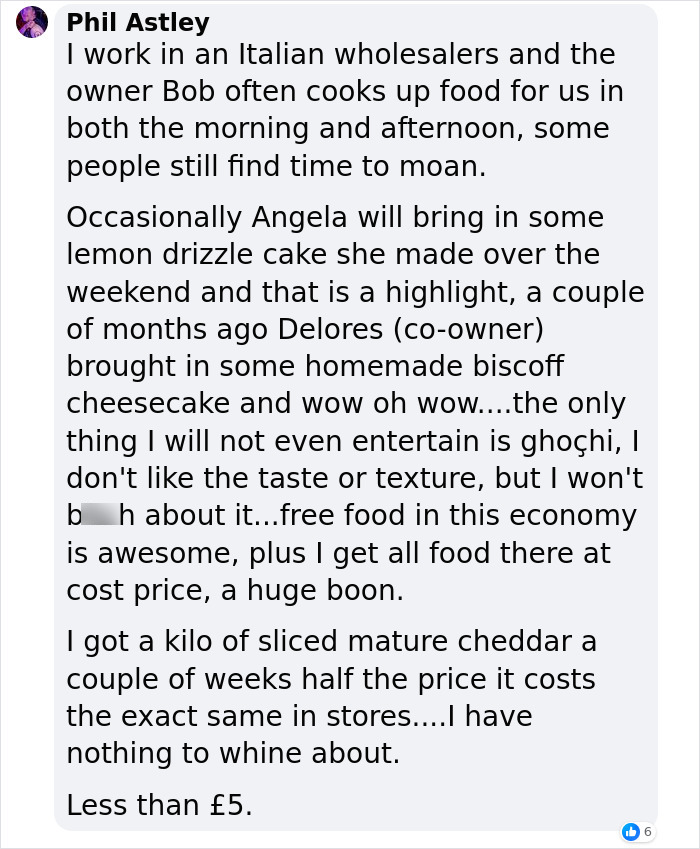 Woman Treats Her Colleagues With Home-Baked Goods, Two Of Them Threaten To Report Her To HR Woman Treats Her Colleagues With Home-Baked Goods, Two Of Them Threaten To Report Her To HR