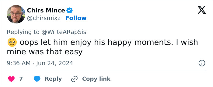 Chris Brown Seemed To Get Excited By His Backup Dancer, Now His “Bulge” Is Going Viral Chris Brown Seemed To Get Excited By His Backup Dancer, Now His “Bulge” Is Going Viral