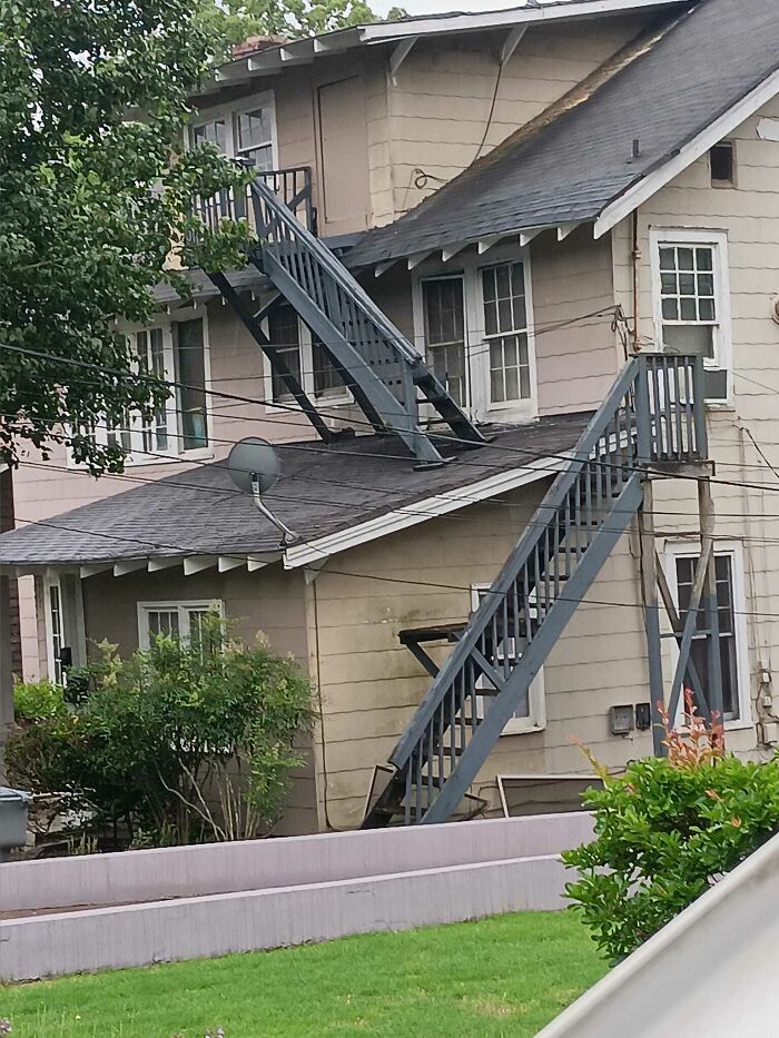 50 “Death Stairs” From This Online Group That Are Seriously Scary (New Pics) 50 “Death Stairs” From This Online Group That Are Seriously Scary (New Pics)