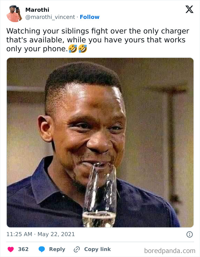 50 Sibling Rivalry Tweets That Everyone With A Brother Or Sister May Find Familiar 50 Sibling Rivalry Tweets That Everyone With A Brother Or Sister May Find Familiar