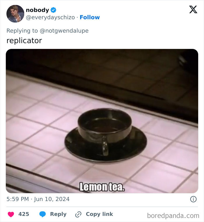 50 Of The Coolest Film Props That Still Live In People’s Minds “Rent-Free” 50 Of The Coolest Film Props That Still Live In People’s Minds “Rent-Free”