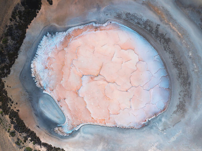 75 Incredible Shots By Daniel Kordan Taken from An Open-Door Plane Flying Over Western Australia 75 Incredible Shots By Daniel Kordan Taken from An Open-Door Plane Flying Over Western Australia