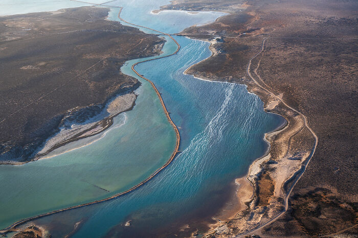 75 Incredible Shots By Daniel Kordan Taken from An Open-Door Plane Flying Over Western Australia 75 Incredible Shots By Daniel Kordan Taken from An Open-Door Plane Flying Over Western Australia