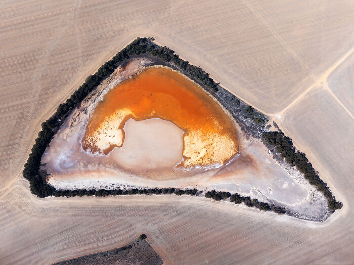 75 Incredible Shots By Daniel Kordan Taken from An Open-Door Plane Flying Over Western Australia 75 Incredible Shots By Daniel Kordan Taken from An Open-Door Plane Flying Over Western Australia