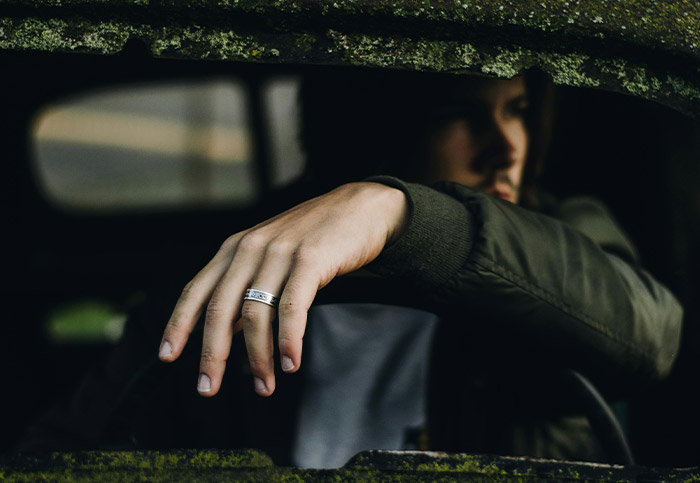 &ldquo;My Personality Changed&rdquo;: 35 Huge Mistakes People Made That They Sincerely Regret