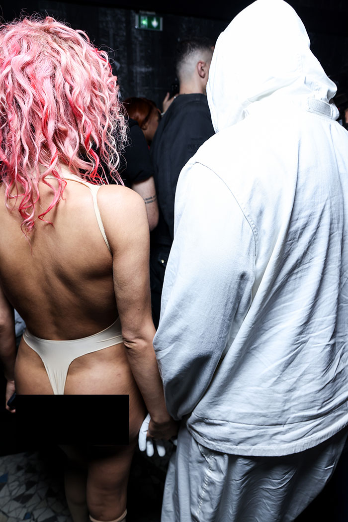 &ldquo;Kanye Gets Off By Publicly Humiliating [Her]:&rdquo; Internet Asks Bianca Censori To &ldquo;Wise Up And Walk Away&rdquo;