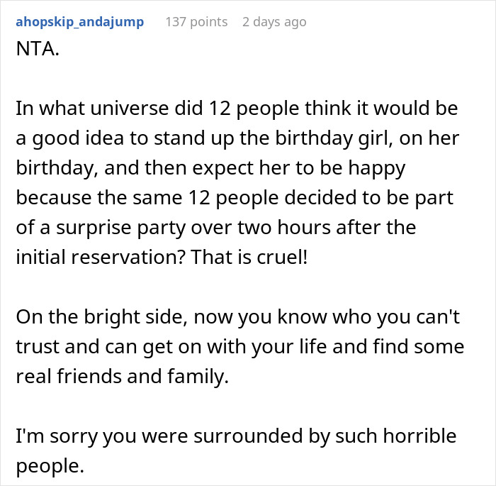 Woman Left Crying Alone At Restaurant On Her Birthday Due To Friends’ “Surprise” Woman Left Crying Alone At Restaurant On Her Birthday Due To Friends’ “Surprise”