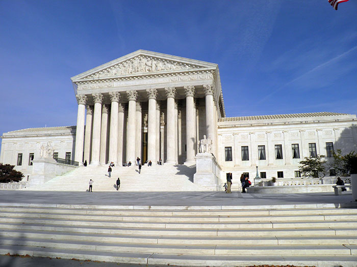 “Your Brain Just Ignores It”: 50 People Share The Most Ridiculous Fact They Know “Your Brain Just Ignores It”: 50 People Share The Most Ridiculous Fact They Know