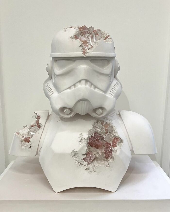 Artist Gives His Completely Blind Friend A Personal Tactile Tour Of His Venice Exhibition Artist Gives His Completely Blind Friend A Personal Tactile Tour Of His Venice Exhibition