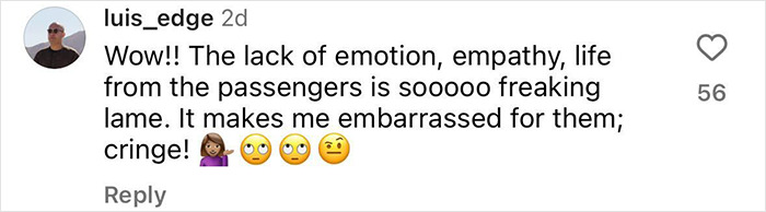 Man’s Public Proposal Goes Viral After The Crowd Awkwardly Ignores It