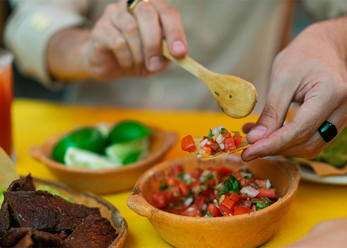 37 Red Flags Indicating You Should Immediately Leave The Restaurant 37 Red Flags Indicating You Should Immediately Leave The Restaurant