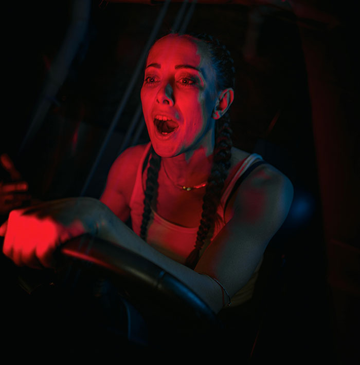 “Flying On A Tight Schedule”: 30 Risky Things That People Refuse To Do Anymore “Flying On A Tight Schedule”: 30 Risky Things That People Refuse To Do Anymore