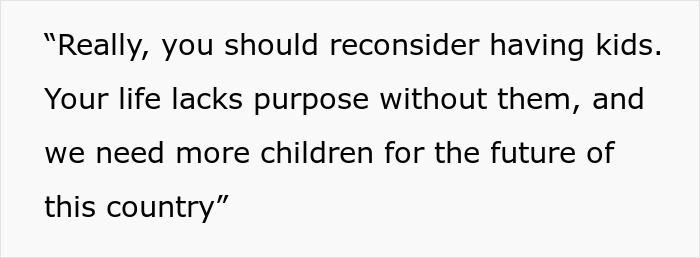 Man Publicly Shames A Childfree Woman, She Claps Back So Strongly That He Takes “Sick Leave” Man Publicly Shames A Childfree Woman, She Claps Back So Strongly That He Takes “Sick Leave”