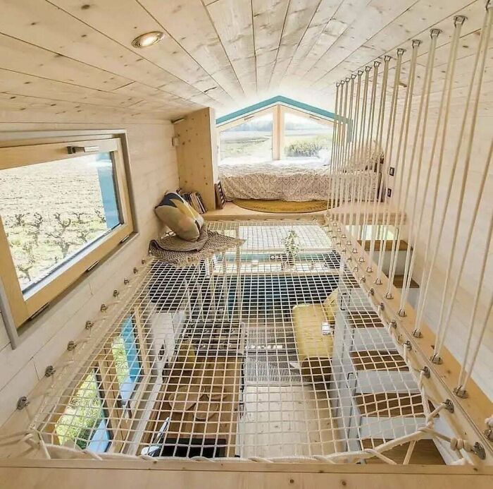 People Who Live In Small Homes Gather In This Online Group To Share Their Living Spaces (30 Pics)