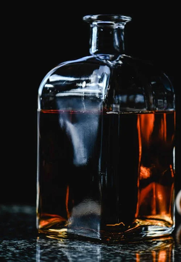 30 Secrets These People Make Sure Their Parents Will Never Know 30 Secrets These People Make Sure Their Parents Will Never Know