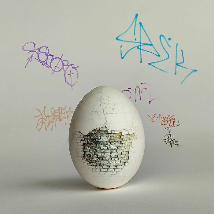 17 Buildings Inspired By Fruits And Vegetables, By This Surrealism Artist 17 Buildings Inspired By Fruits And Vegetables, By This Surrealism Artist