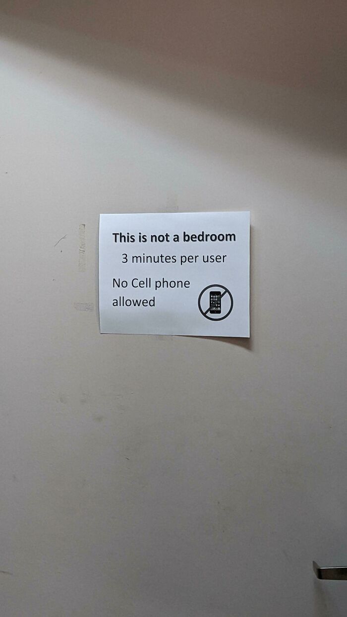 30 Employees Share The Absurd Things They Were Banned From Doing That Made Their Blood Boil