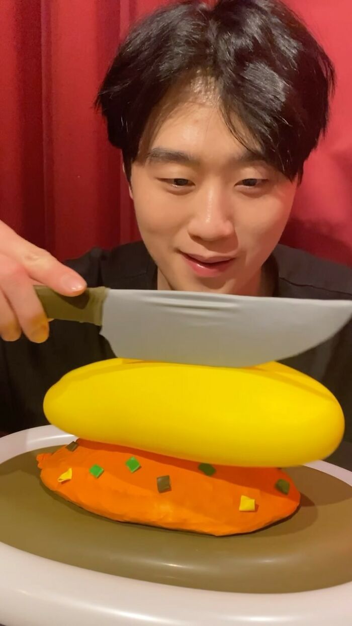 Korean Artist Jiwon Lee Crafts Stunning Balloon Food That Looks Good Enough to Eat (43 Pics) Korean Artist Jiwon Lee Crafts Stunning Balloon Food That Looks Good Enough to Eat (43 Pics)