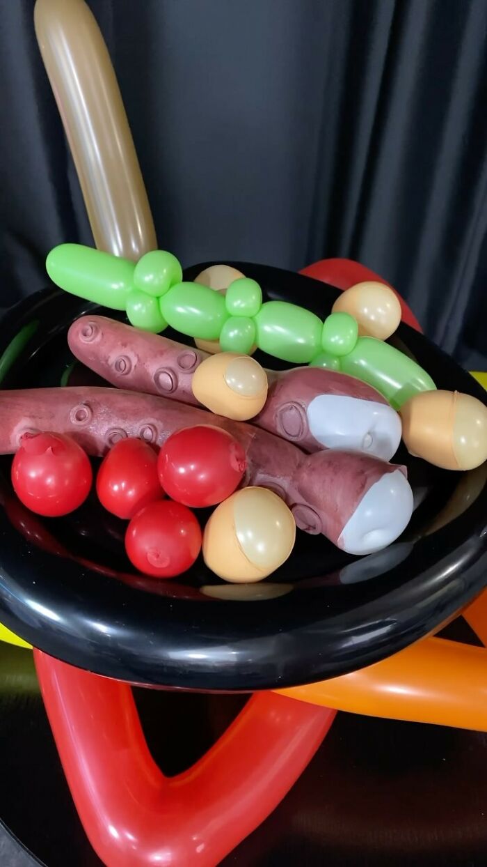 Korean Artist Jiwon Lee Crafts Stunning Balloon Food That Looks Good Enough to Eat (43 Pics) Korean Artist Jiwon Lee Crafts Stunning Balloon Food That Looks Good Enough to Eat (43 Pics)