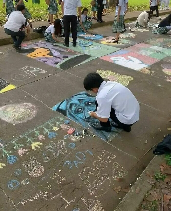 “Pics That Go Hard”: 30 Of The Best Posts From This IG Page (New Pics)