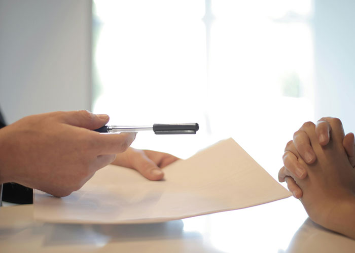 27 People Share The Biggest Scams In History That Are Still Up To This Day 27 People Share The Biggest Scams In History That Are Still Up To This Day