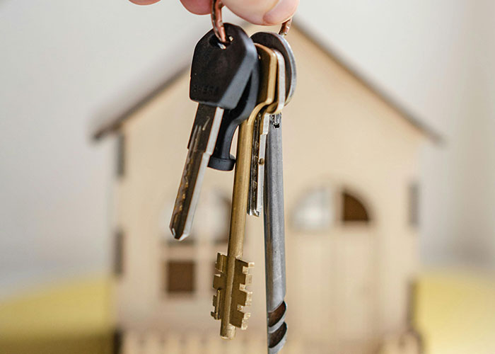 27 People Share The Biggest Scams In History That Are Still Up To This Day 27 People Share The Biggest Scams In History That Are Still Up To This Day