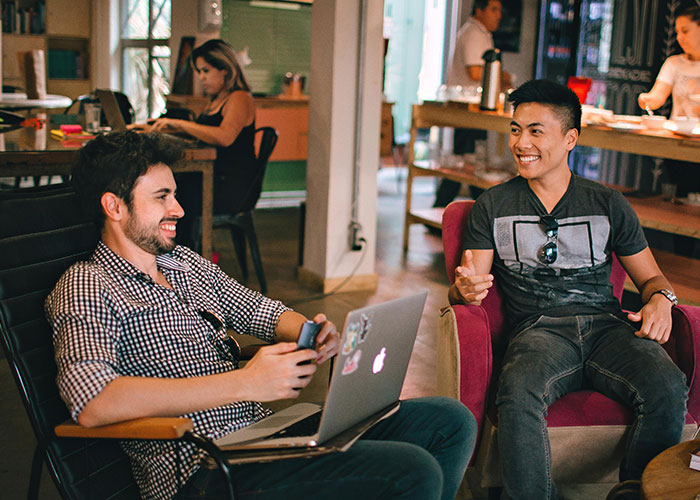 27 People Share The Biggest Scams In History That Are Still Up To This Day 27 People Share The Biggest Scams In History That Are Still Up To This Day