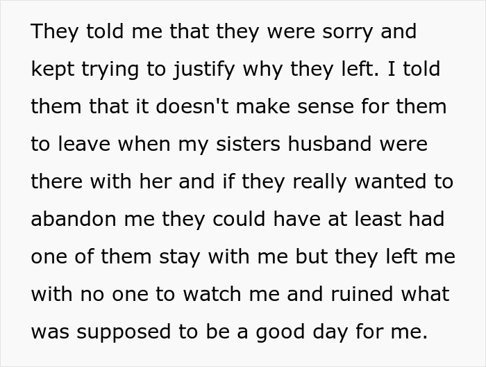 Parents Abandon Teen At His Graduation, He Refuses To Put His Cap And Gown On Again For Photos Parents Abandon Teen At His Graduation, He Refuses To Put His Cap And Gown On Again For Photos