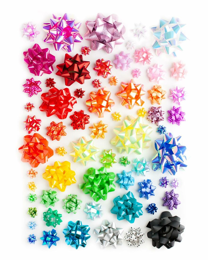 70 Captivating Gradient Photos Of Ordinary Items By Brittany Wright 70 Captivating Gradient Photos Of Ordinary Items By Brittany Wright