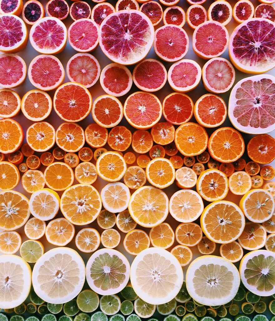 70 Captivating Gradient Photos Of Ordinary Items By Brittany Wright 70 Captivating Gradient Photos Of Ordinary Items By Brittany Wright