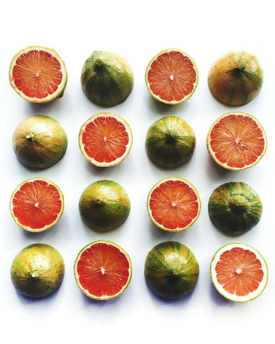 70 Captivating Gradient Photos Of Ordinary Items By Brittany Wright 70 Captivating Gradient Photos Of Ordinary Items By Brittany Wright