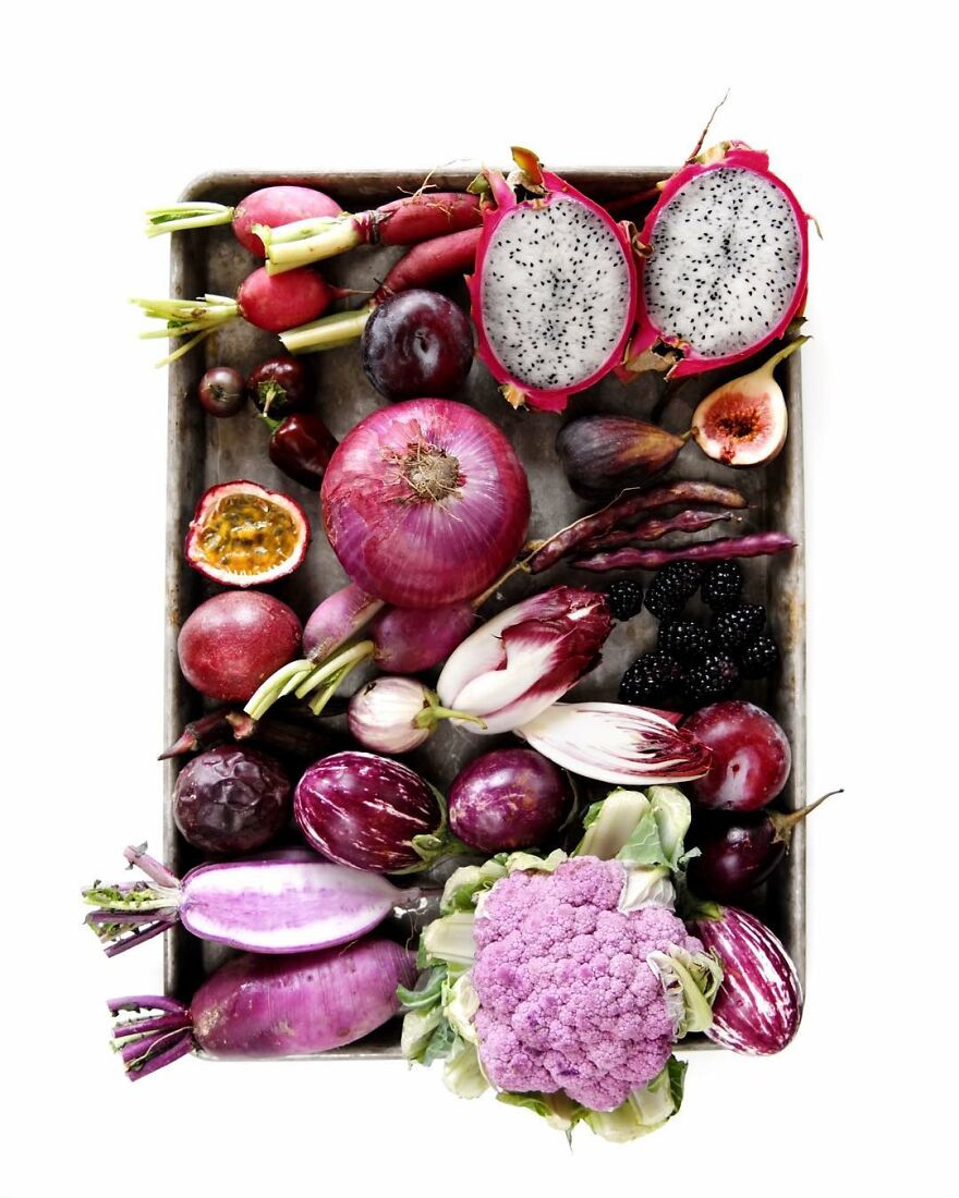 70 Captivating Gradient Photos Of Ordinary Items By Brittany Wright 70 Captivating Gradient Photos Of Ordinary Items By Brittany Wright