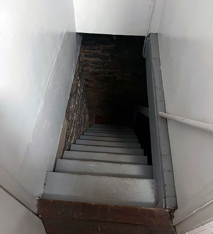 50 Times People’s Experience With Airbnb Was So Bad, They Just Had To Vent Online