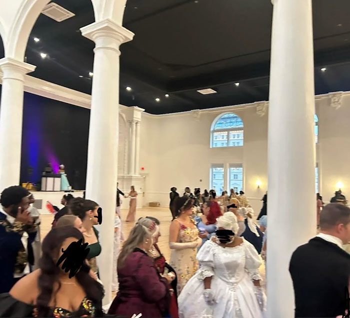 “This Is Insane”: Bridgerton-Themed Event Goes Viral For Its Horrible Conditions And Pole Dancer