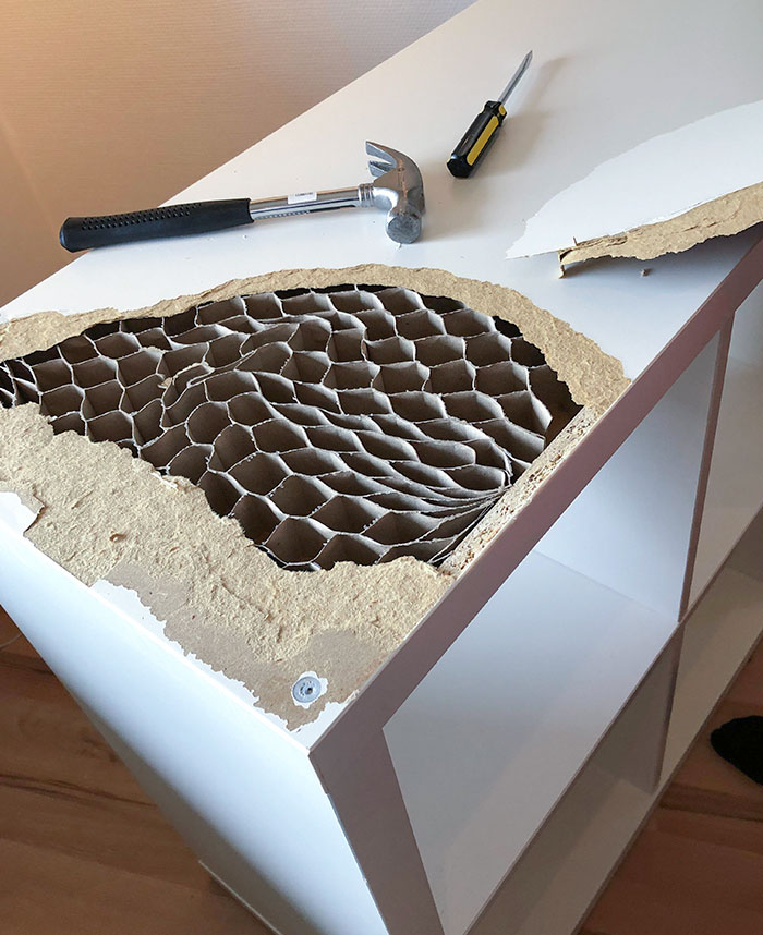 50 Times People Opened Up Things And Just Had To Share What They Found Inside (New Pics) 50 Times People Opened Up Things And Just Had To Share What They Found Inside (New Pics)