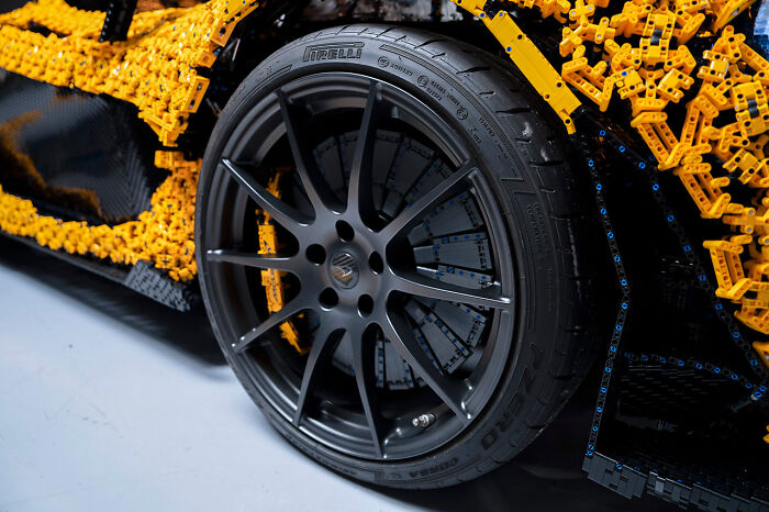 Meet LEGO Technic McLaren P1 Supercar, Which Took 8,344 Hours On Development And Construction Meet LEGO Technic McLaren P1 Supercar, Which Took 8,344 Hours On Development And Construction