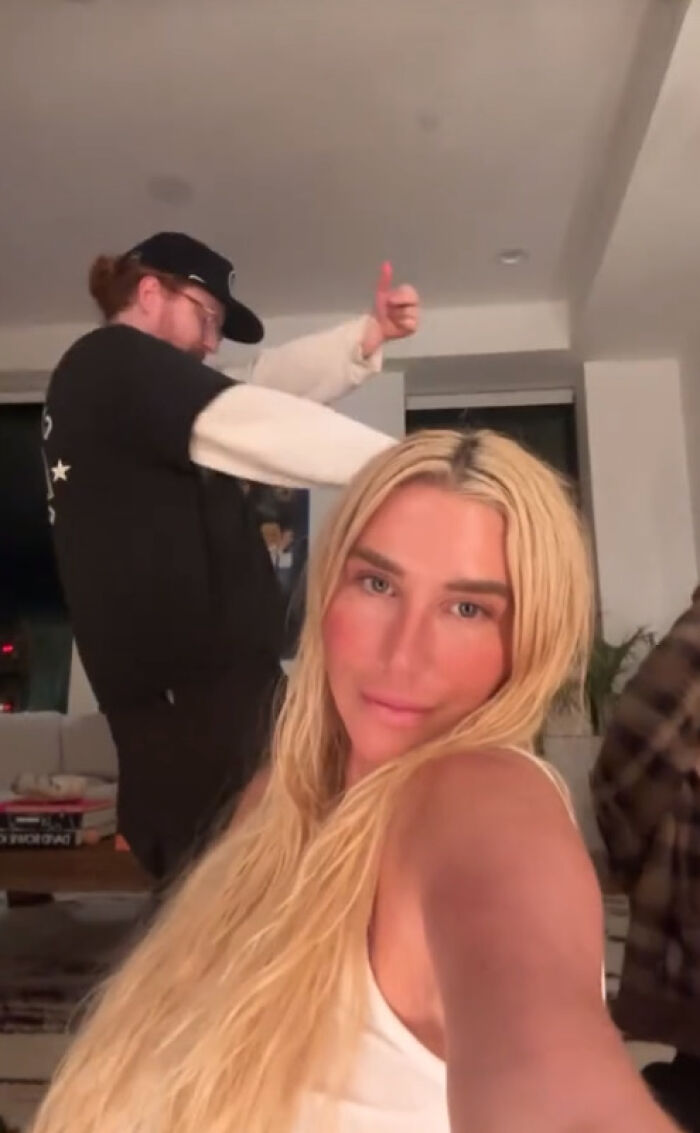 “F— P. Diddy”: Kesha Changes Lyrics Of Song, Shows The Finger Following Rapper’s Arrest “F— P. Diddy”: Kesha Changes Lyrics Of Song, Shows The Finger Following Rapper’s Arrest