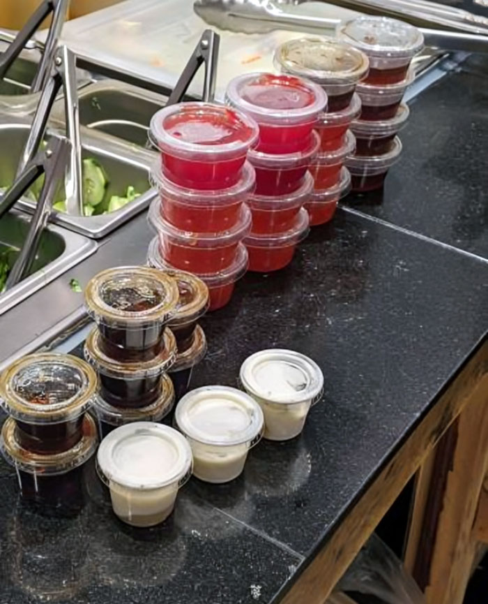 50 Jerk Customers Who Should Be Permanently Banned From Restaurants (New Pics) 50 Jerk Customers Who Should Be Permanently Banned From Restaurants (New Pics)