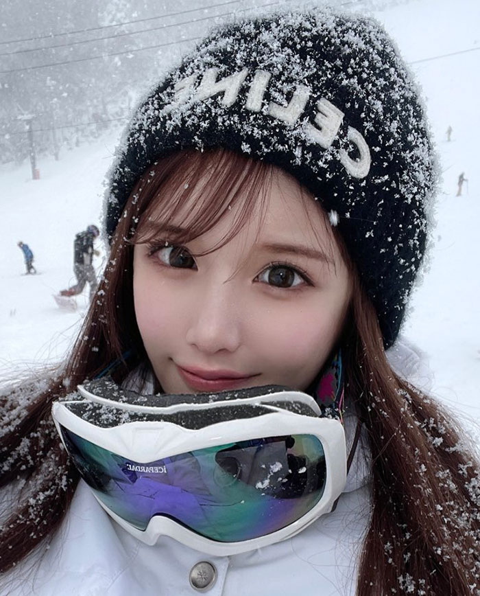 “Finally Beautiful”: Japanese Model Becomes Unrecognizable After 20+ Plastic Surgeries “Finally Beautiful”: Japanese Model Becomes Unrecognizable After 20+ Plastic Surgeries