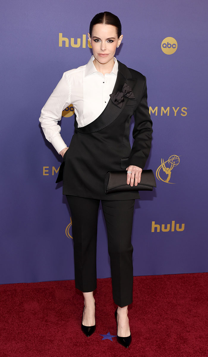 Here Are The 16 Celebrities Who Were Voted “Worst Dressed” At The 2024 Emmy Awards Here Are The 16 Celebrities Who Were Voted “Worst Dressed” At The 2024 Emmy Awards