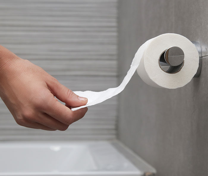 Viral Pic Of Bloody Toilet Paper Soiled By Drug Users Sparks HIV Misinformation, Doctor Reacts Viral Pic Of Bloody Toilet Paper Soiled By Drug Users Sparks HIV Misinformation, Doctor Reacts