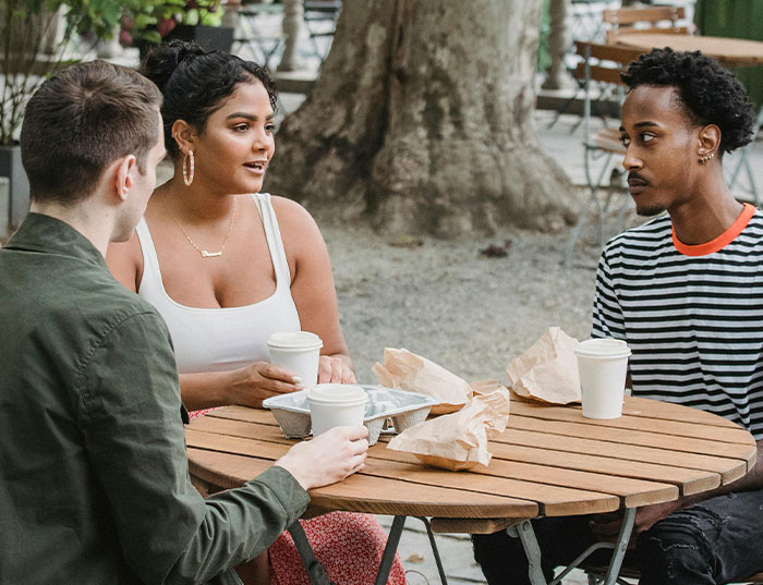 People Saw These 30 Red Flags In Their Partners And Somehow Thought They Weren’t Too Bad People Saw These 30 Red Flags In Their Partners And Somehow Thought They Weren’t Too Bad