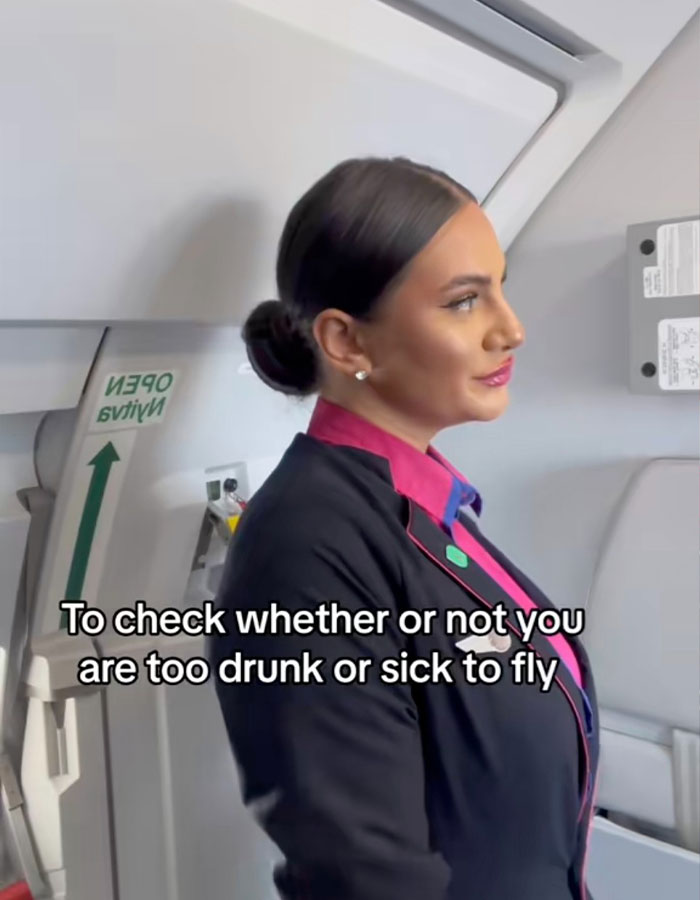 Flight Attendant Reveals Your Answer To A Simple “Hello” Determines Whether You Can Fly Flight Attendant Reveals Your Answer To A Simple “Hello” Determines Whether You Can Fly