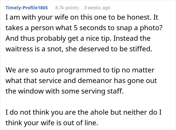 Man Calls Out Wife For Not Tipping A Server After She Denied Her Request, Gets A Reality Check Man Calls Out Wife For Not Tipping A Server After She Denied Her Request, Gets A Reality Check