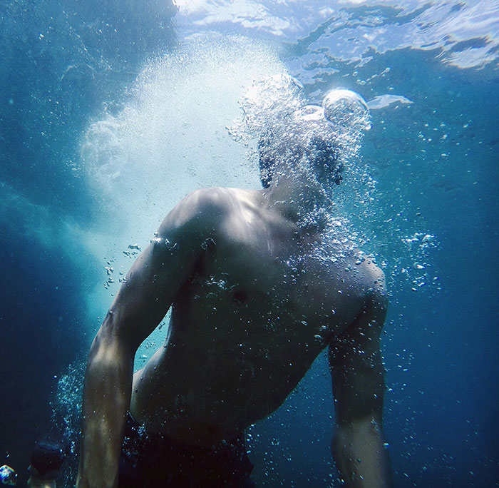 Man Jumps Off Cliff Into Water Hole And Completely Disappears, People Frantically Search For Him Man Jumps Off Cliff Into Water Hole And Completely Disappears, People Frantically Search For Him