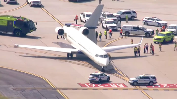 Two Delta Planes Collide With “Loud Bangs” On Atlanta Airport Runway